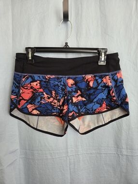 G429. Lululemon Speed Short in Paint Storm Harbor Blue Multi/Black - Size 6